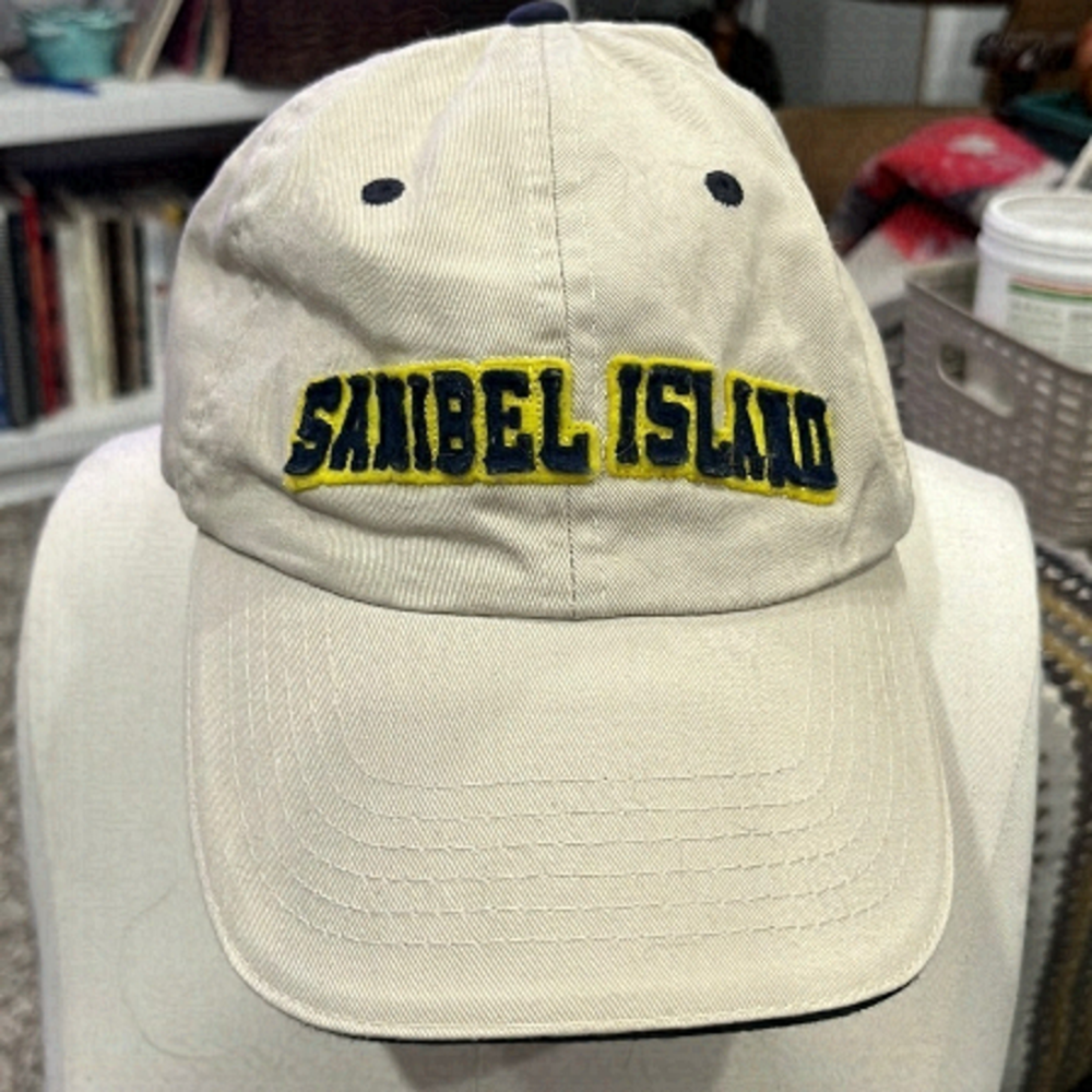 Sanibel Island souvenir cap adjustable back, 1974 Myrtle Beach South Carolina